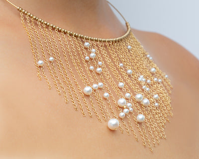 WHISPERING SKY IN FRESH WATER PEARLS